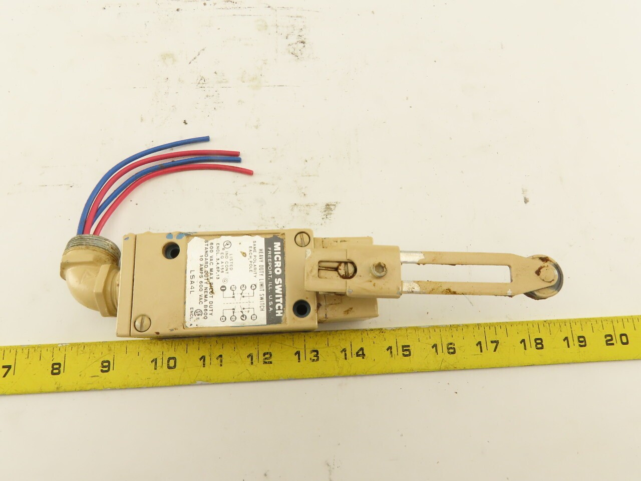 Honeywell LSA4L 600VAC 10A Cam Roller Rocker Micro Limit Switch