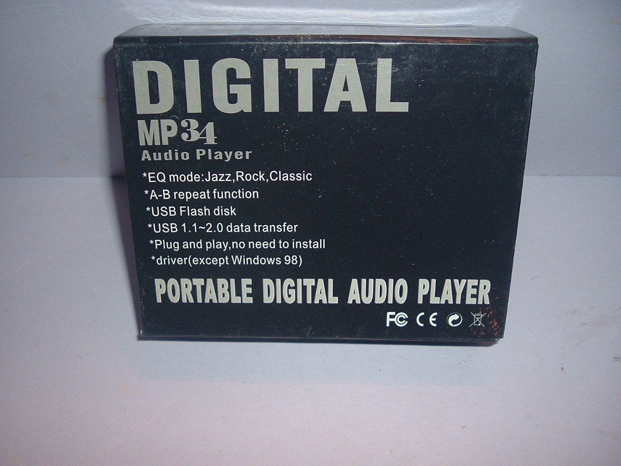 Pink mp34Digital Audio Player New in the Box