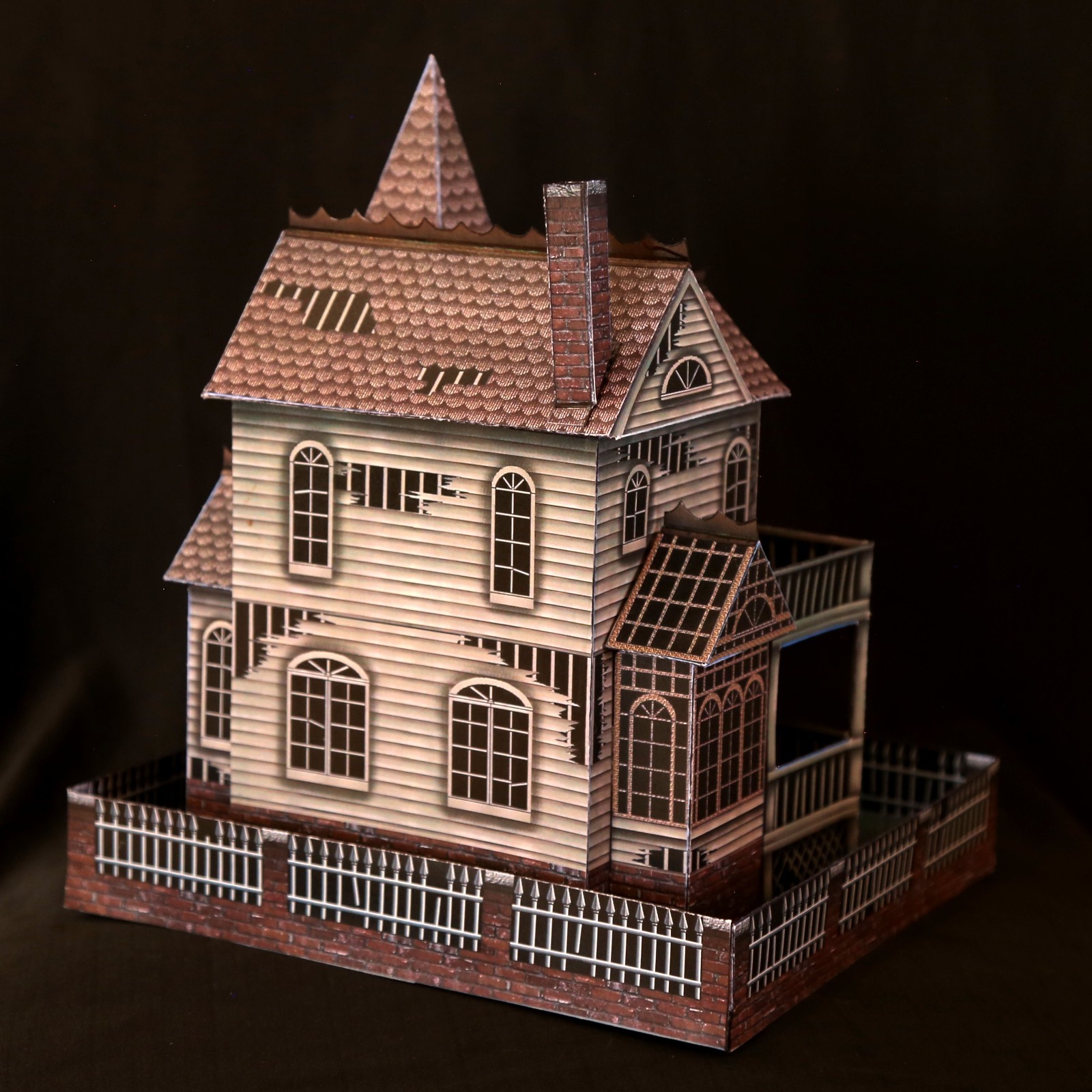 THE GHOST HOUSE Haunted House paper model