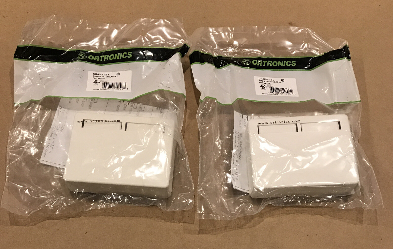 Set of 2!! Ortronics OR-KSSMB4 SMB, Keystone, 4-Port Fog White, Communication