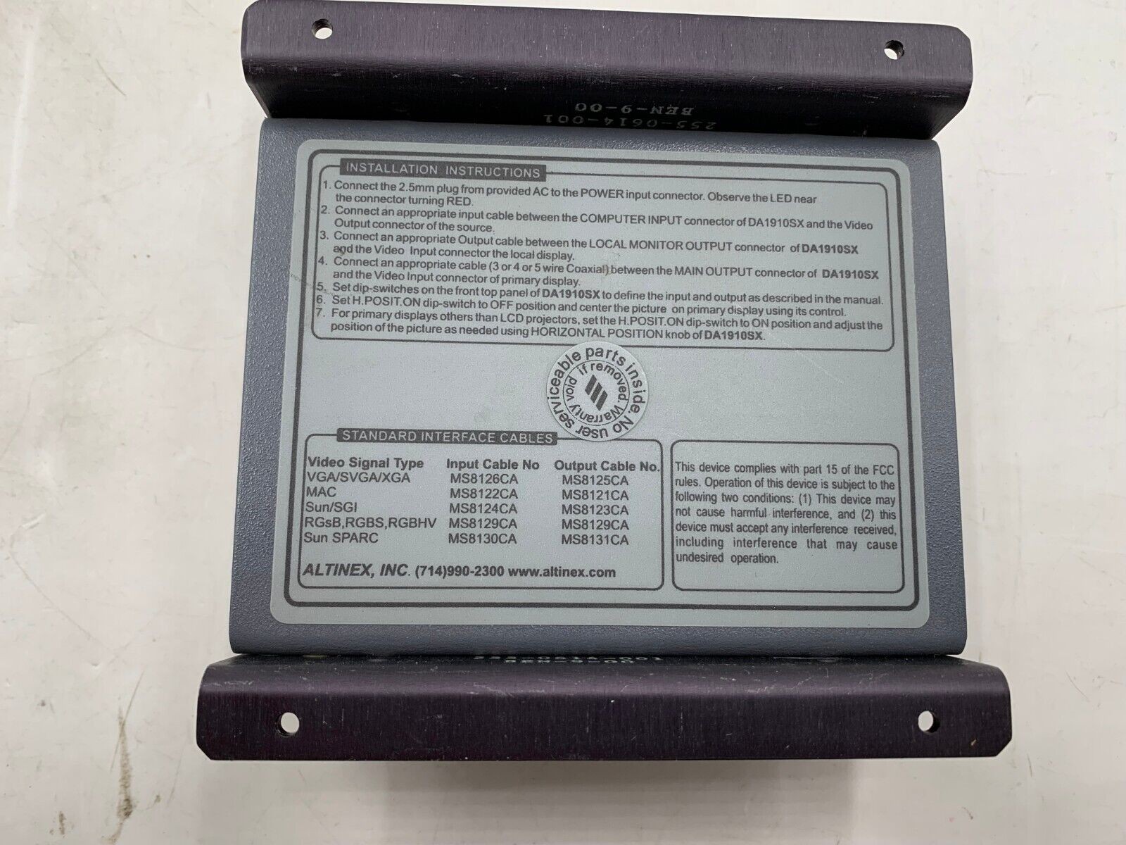 Altinex Compact Computer Video Interface Model Number # DA1910SX