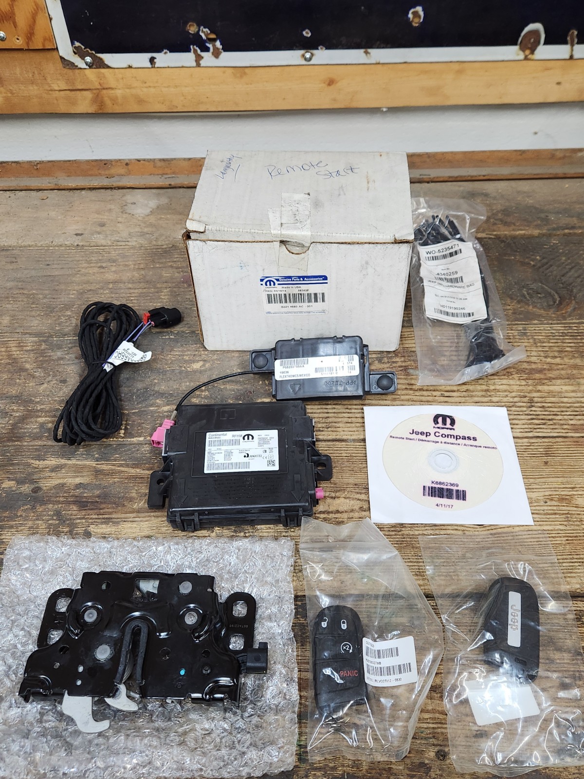 NEW Genuine Mopar 2017-2019 Jeep Compass Remote Start Kit 82214660AC