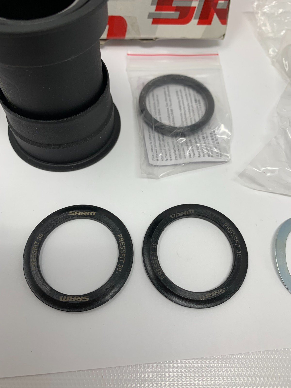 SRAM Pressfit 30 Ceramic Bottom Bracket - New