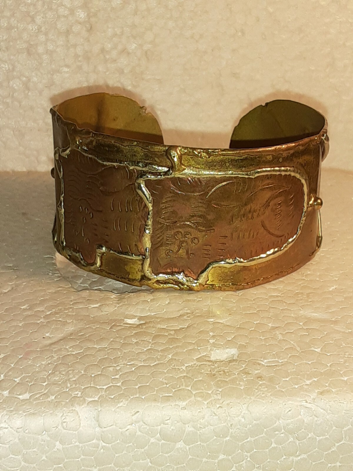 MIXED METAL NATIVE STYLE BRACELET 2 3/4"