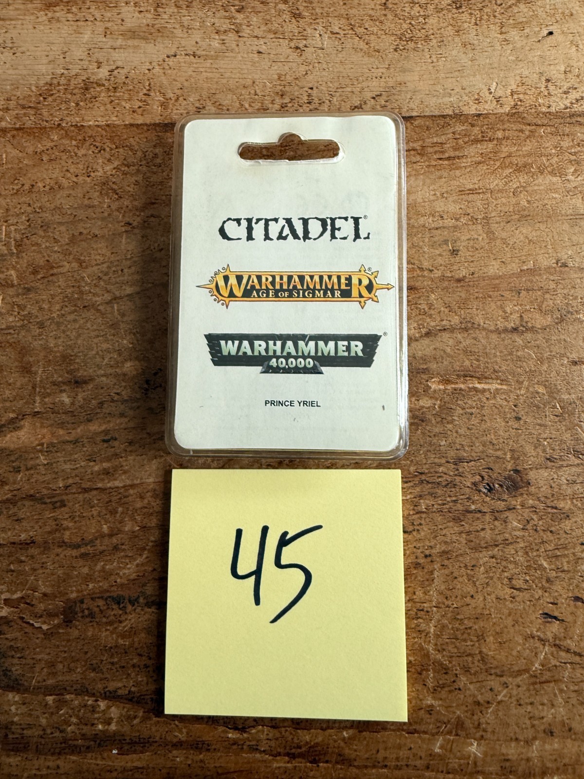 Citadel Warhammer age of Sigmar Warhammer 40,000 Prince Yriel sealed 45