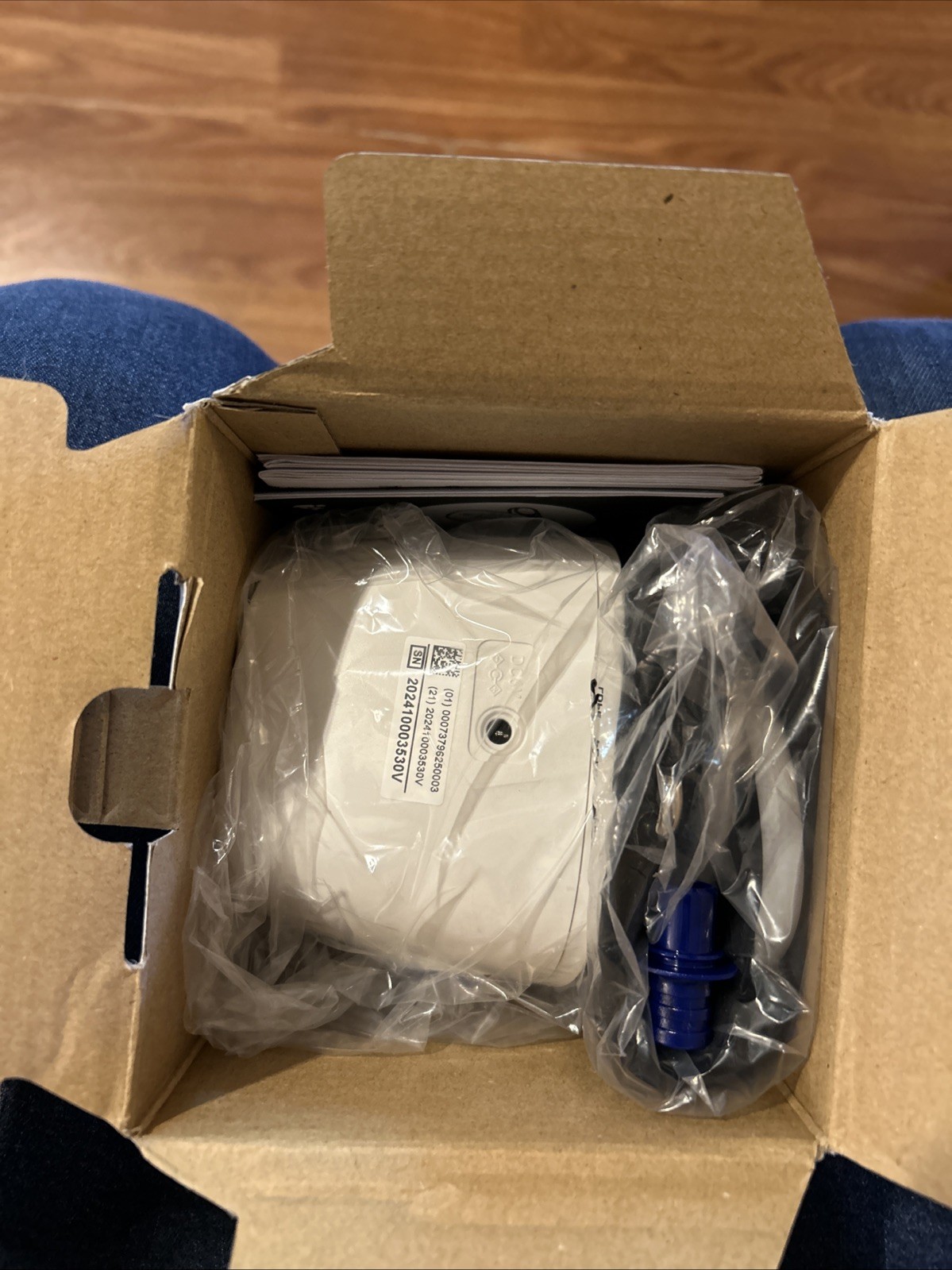Omron Upper Arm Blood Pressure Monitor (BP5000) - White