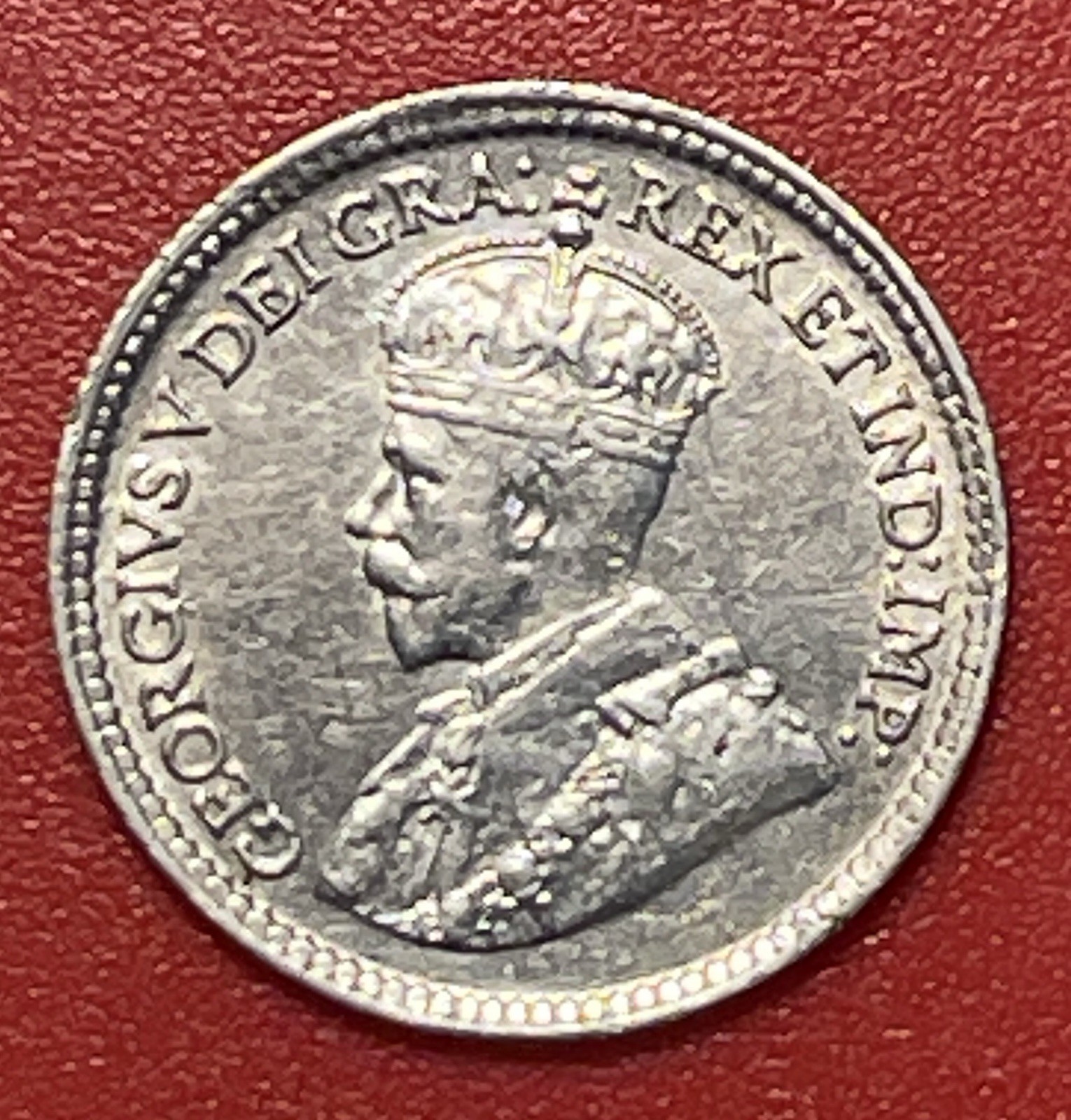 1919 Canada Silver 5 Cents, AU.
