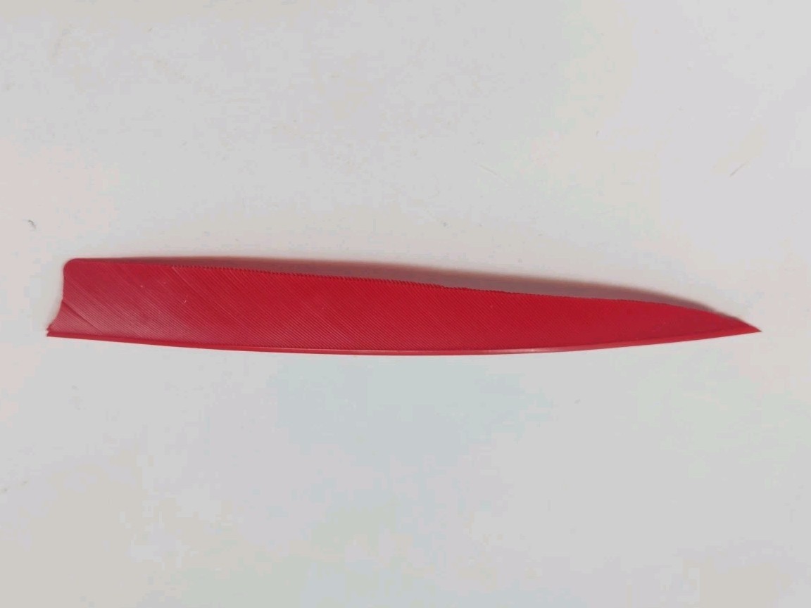 100pk Bullseye Archery Feathers 5" Right Wing: Shield Solid Hoyt Red