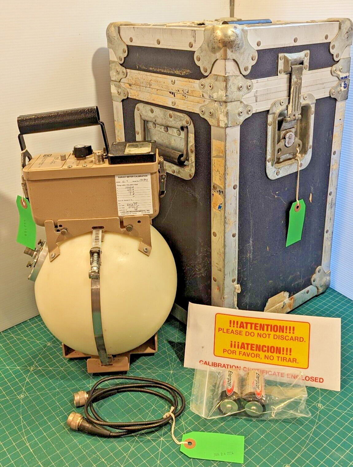 2026 Factory Calibrated Ludlum Model 12-4 Neutron with Travel Case Guaranteed