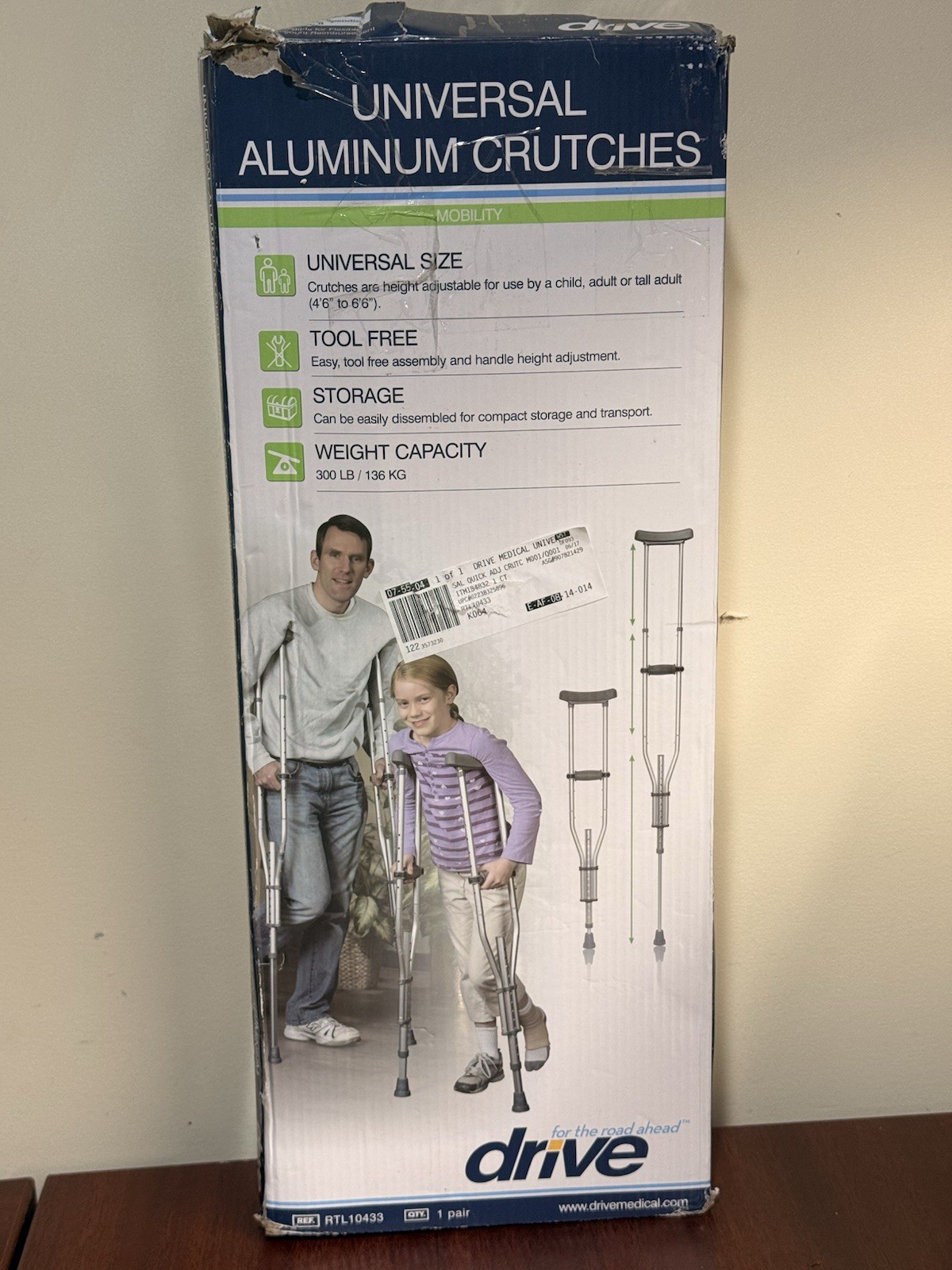 Drive Medical  Universal ALUMINUM CRUTCHES
