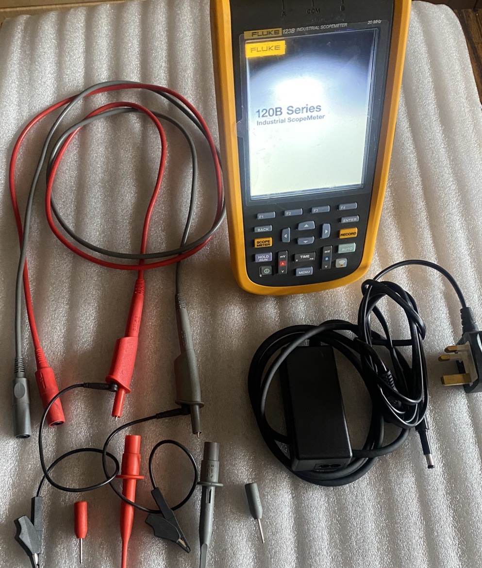 Fluke 123B Industrial Scope Meter