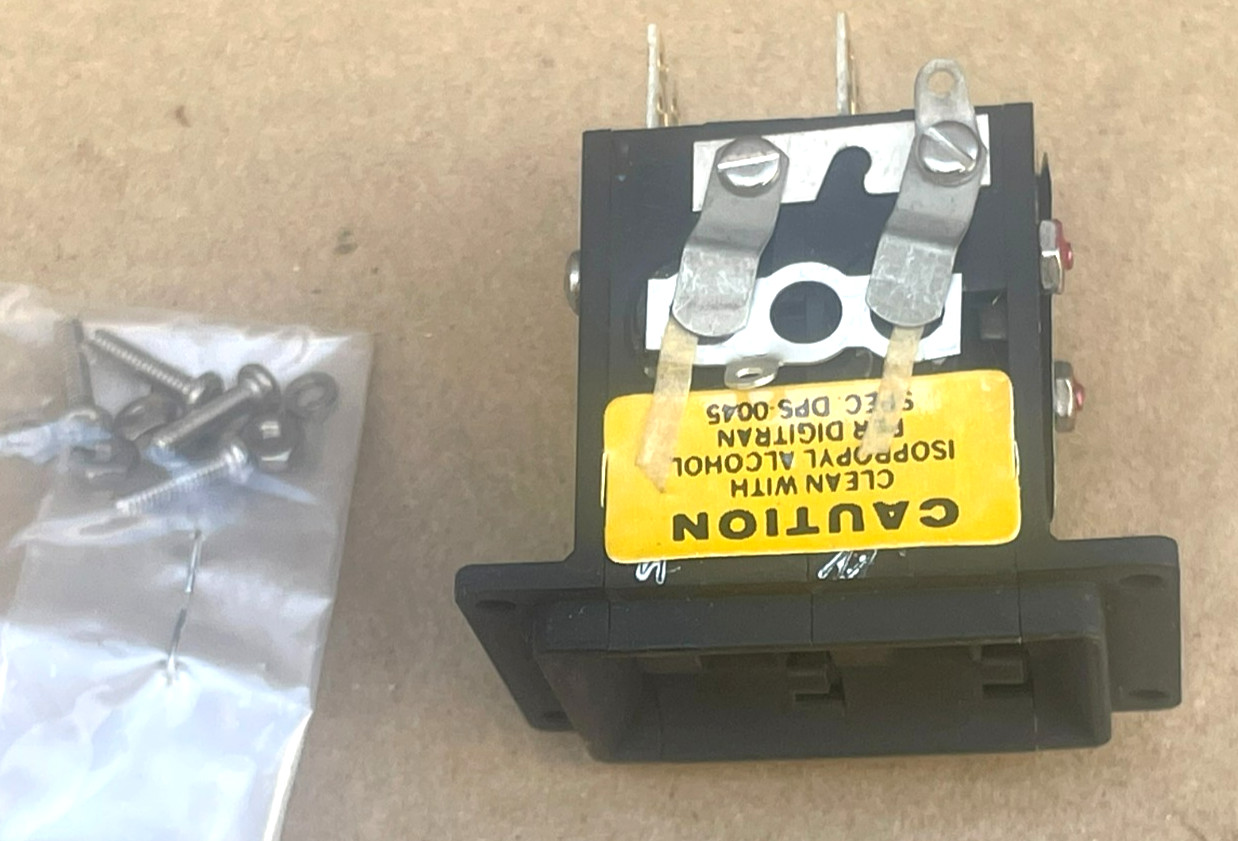The Digitran Company Miniswitch Model 7-D-752 A