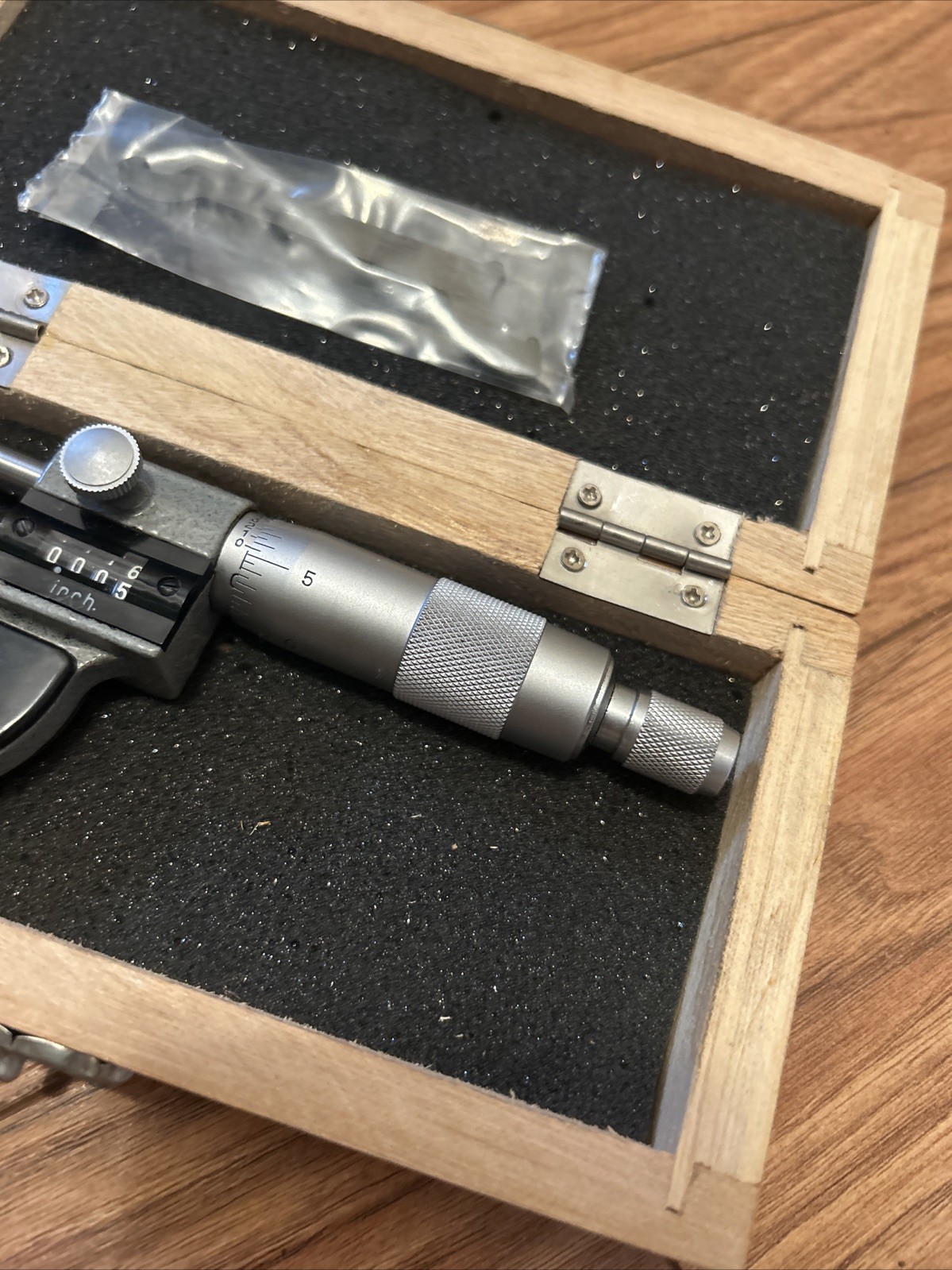 O T0 1" DIGITAL MICROMETER