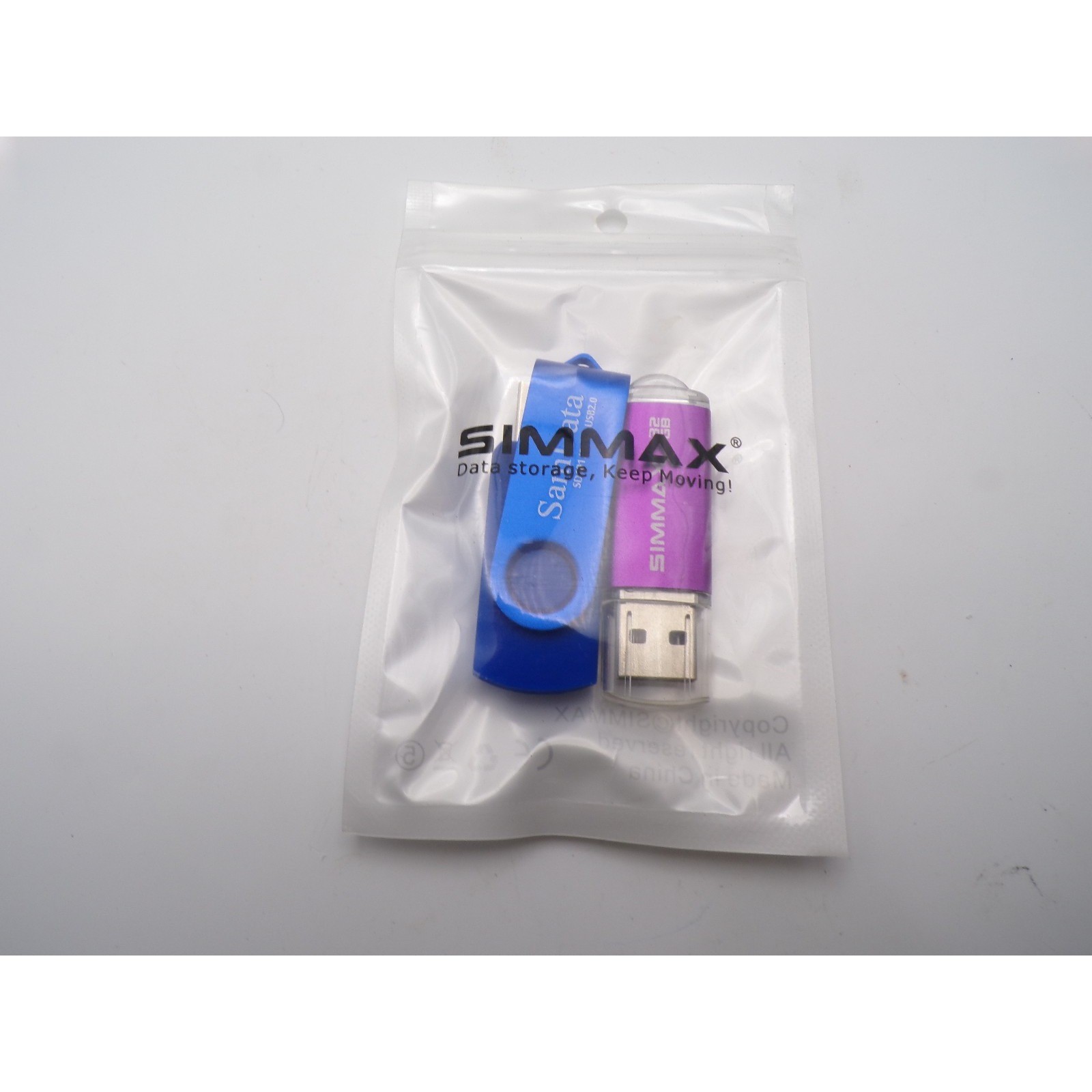 Simmax Pair of SamData 32 Gig Flash Drives