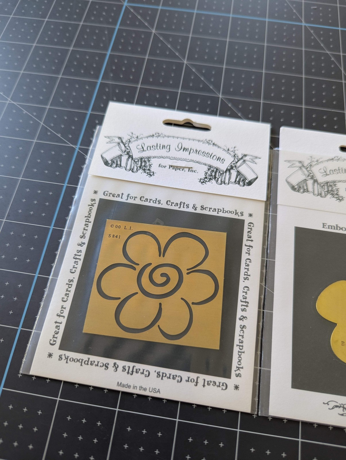 Lasting Impressions Embossing Templates - Flowers