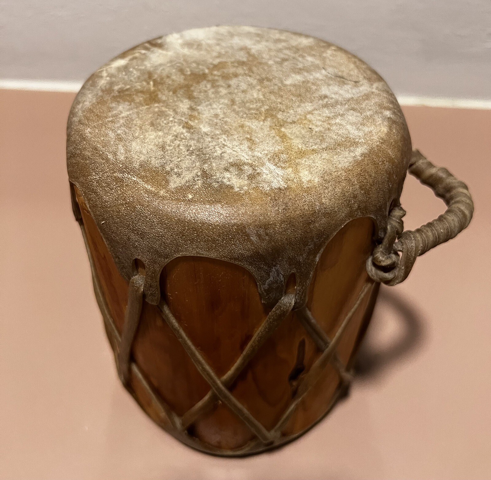 Rustic Native American Rawhide Log Drum 7 high x 5 Wide Preowned G2U