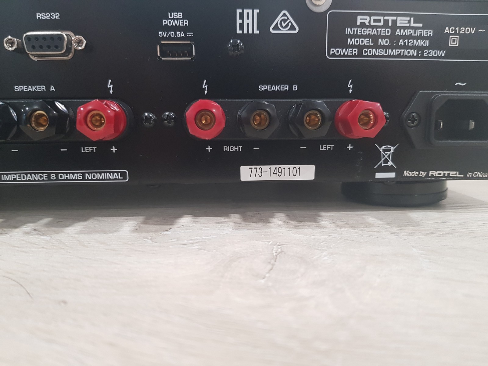 Rotel - A12MKII 60W 2-Ch Integrated Stereo Amplifier - Silver
