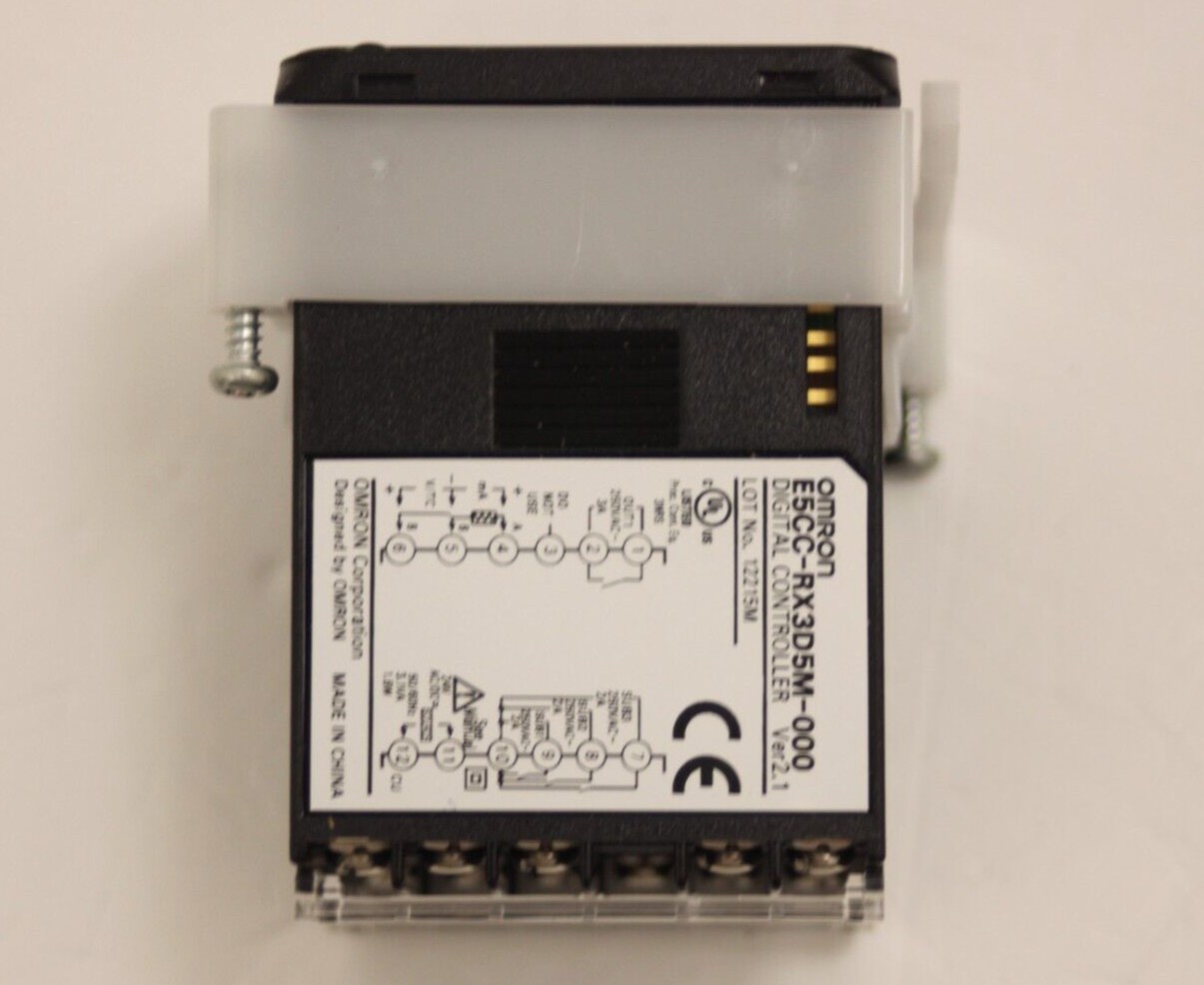 E5CC-RX3D5M-000 DIGITAL CONTROLLER, MULTI RANGE, 24V AC DC, 60 HZ US Free TAX