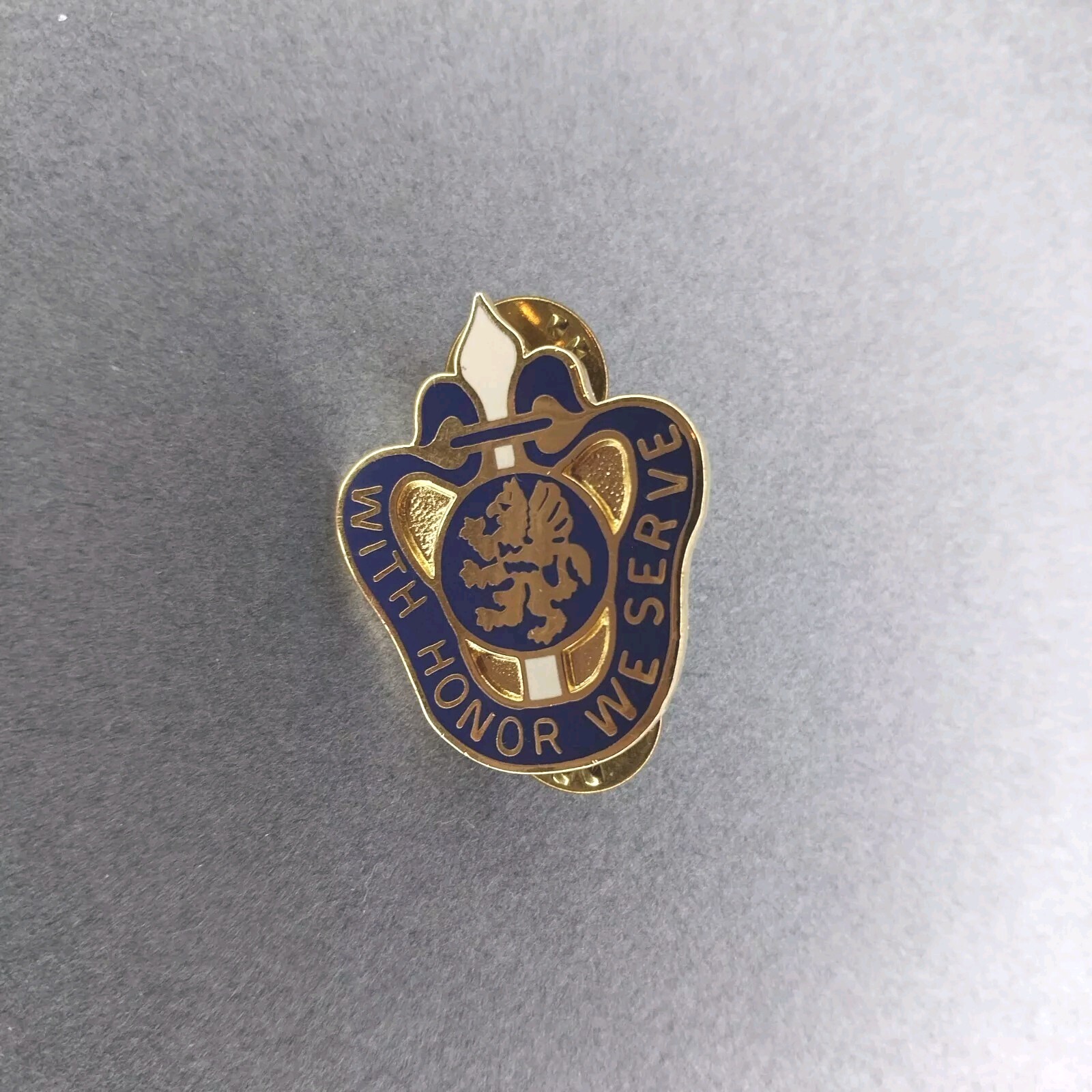 US Military With Honor We Serve Michigan National Guard Collectible Pin