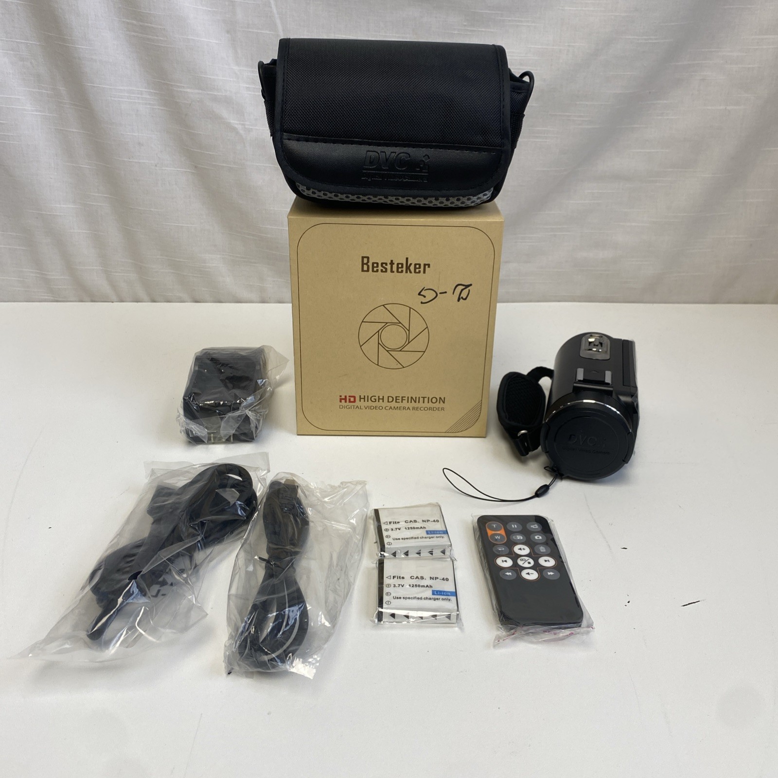 Besteker HD 1080p 24MP Camcorder