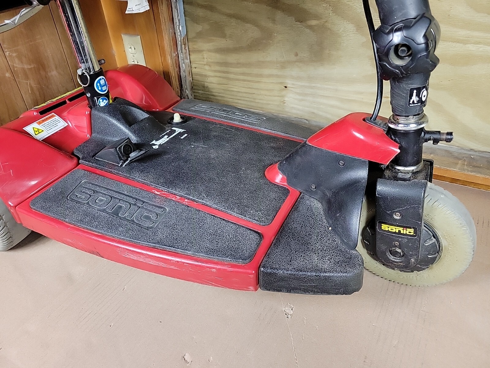 Pride Sonic Mobility Scooter needs batteries!