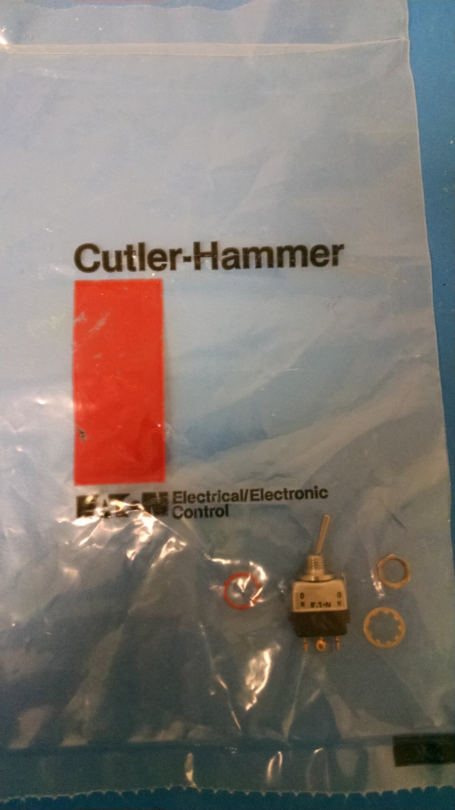 New Eaton / Cutler-Hammer: 8866K4 Toggle Switch.  MS24655-231