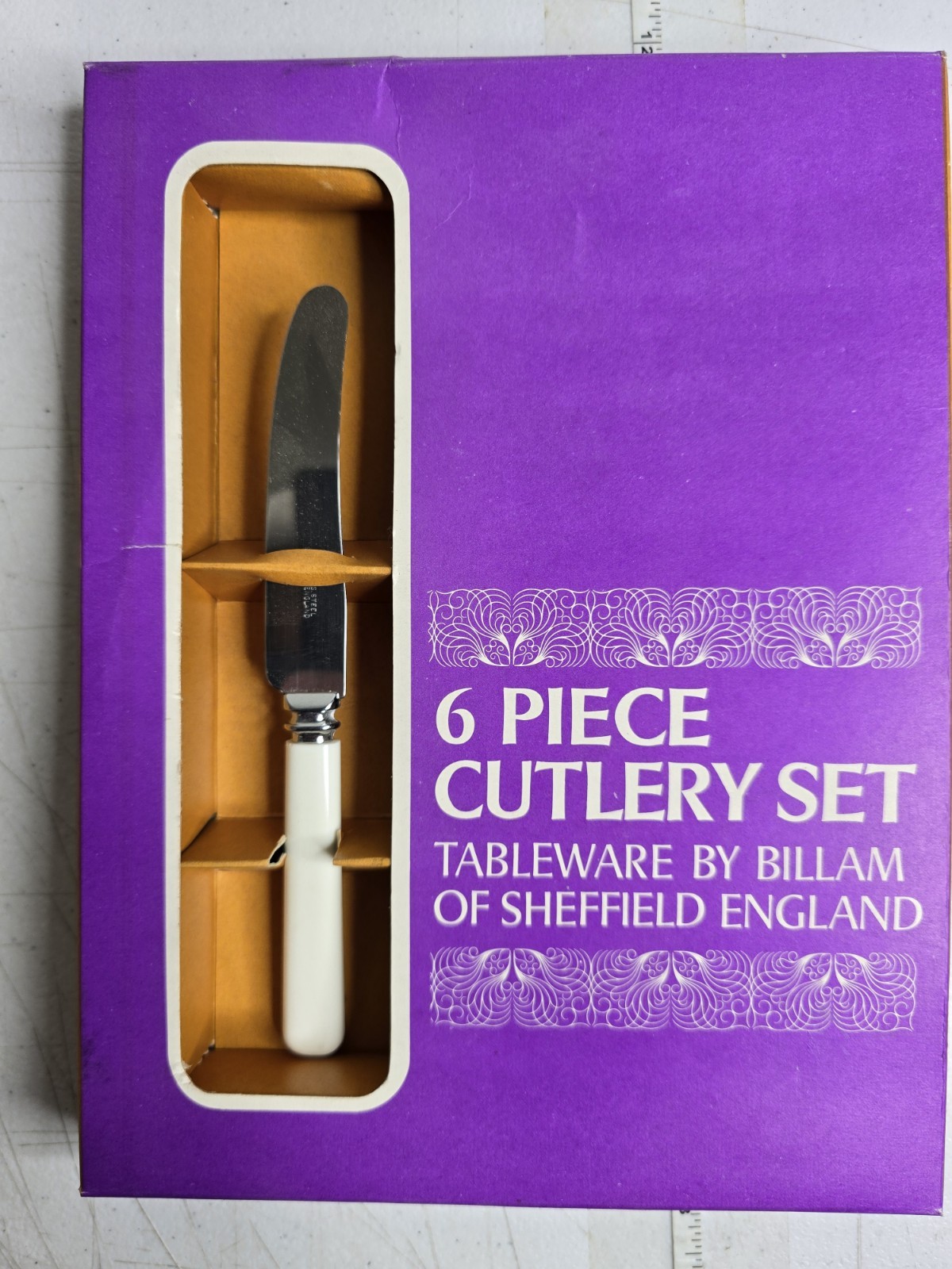 NIB Vintage BILLAM of SHEFFIELD ENGLAND 6pc Cutlery Knife Set White Handles