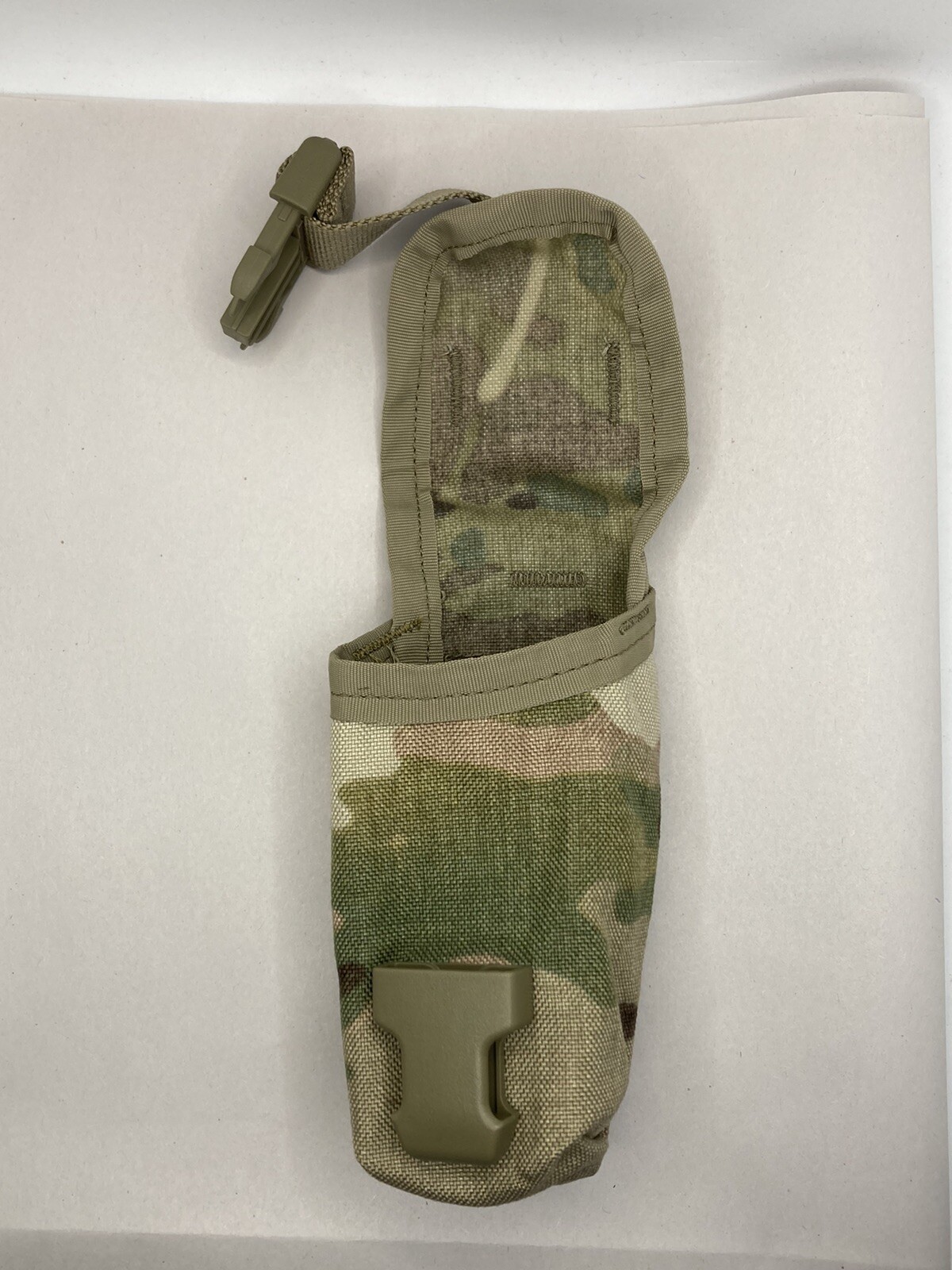 MULTICAM MOLLE II Flashbang Pouch NOS