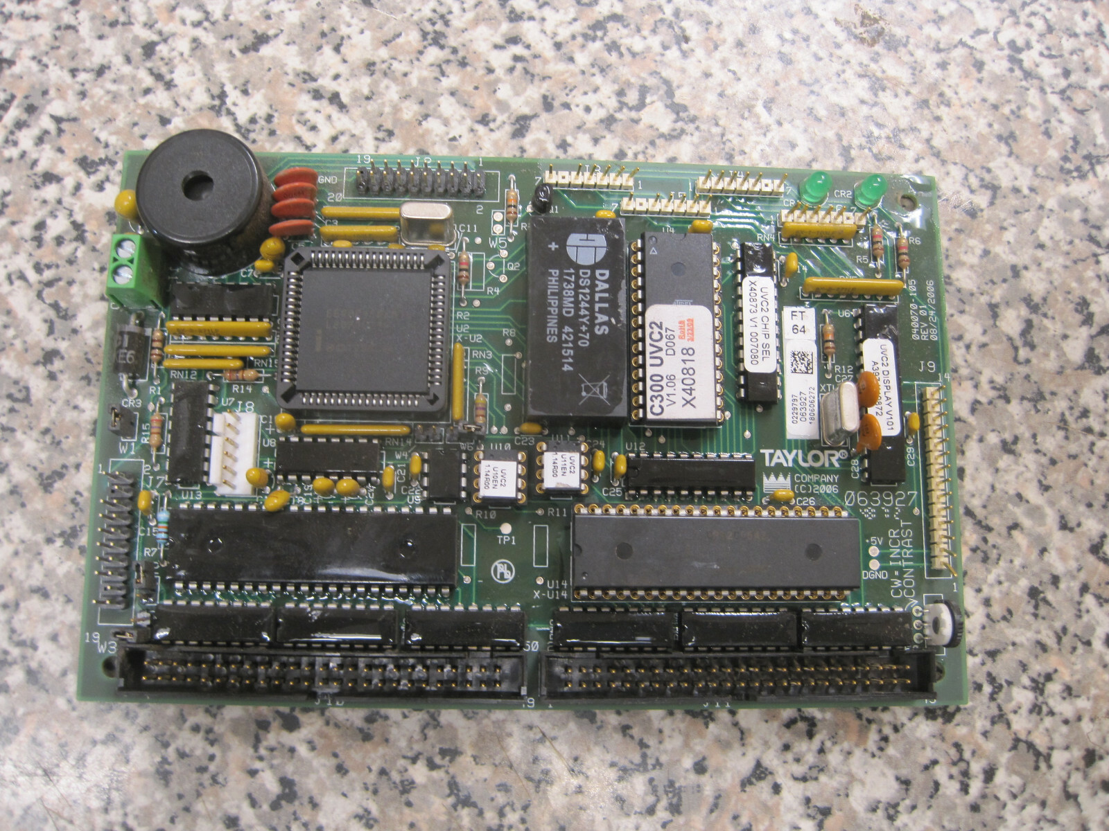 Taylor Co 063927 040070-105 FCB Frozen Beverage Machine Control Board Used