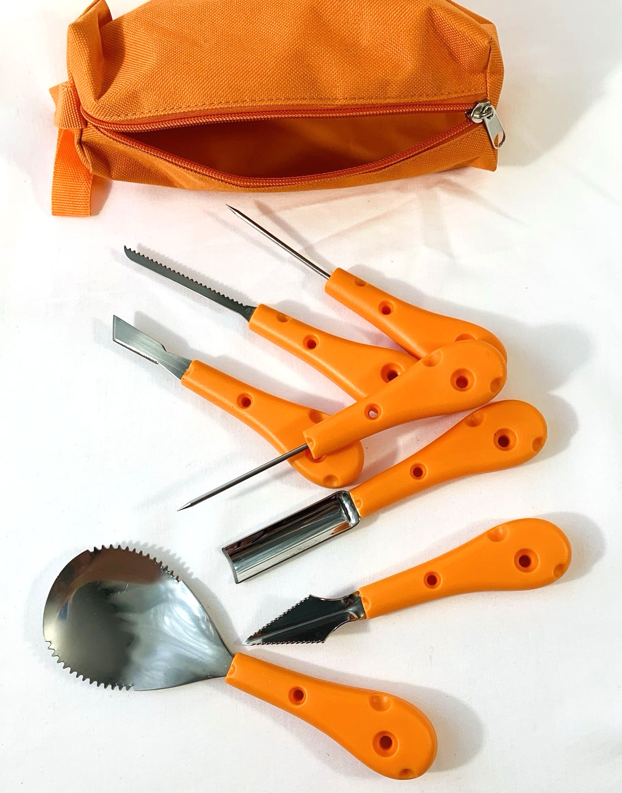 PUMPKIN CARVING KIT   Tools & Travel Bag