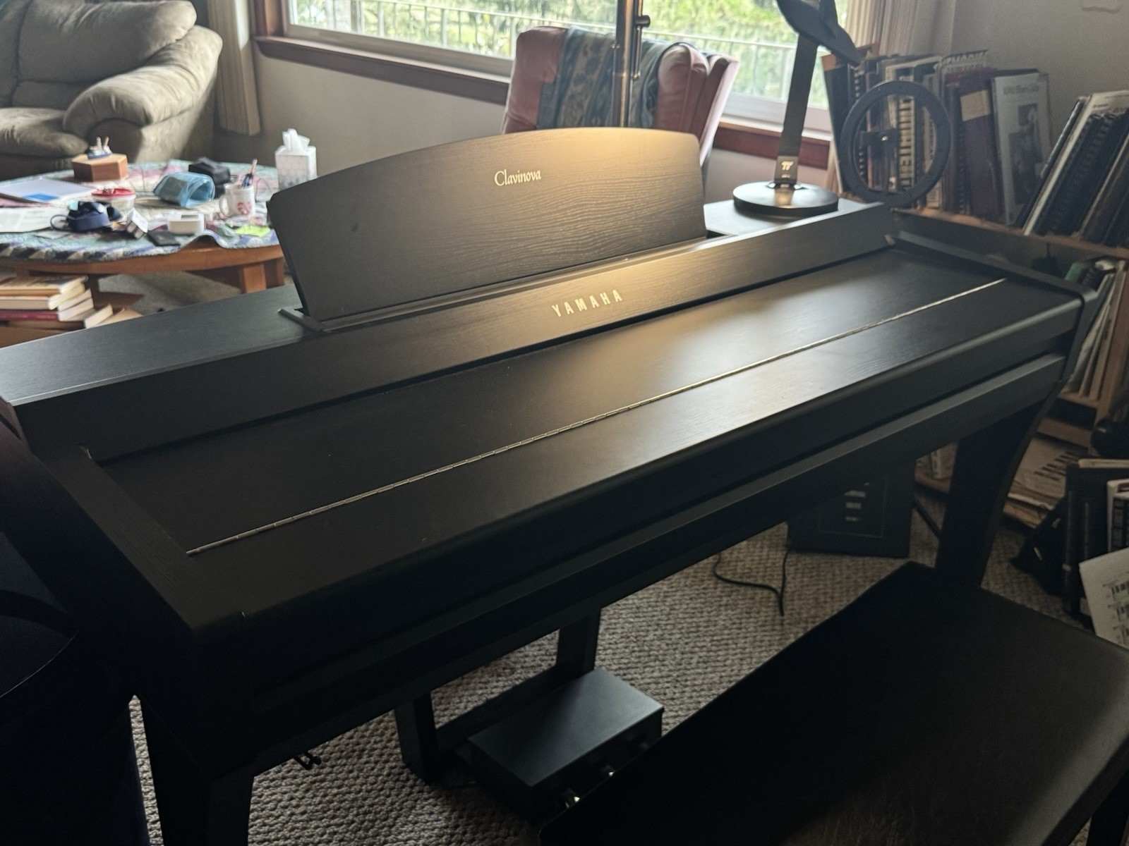 Yamaha CVP-709B Clavinova 8.5in. LCD Linear Graded Hammer Digital Piano Black