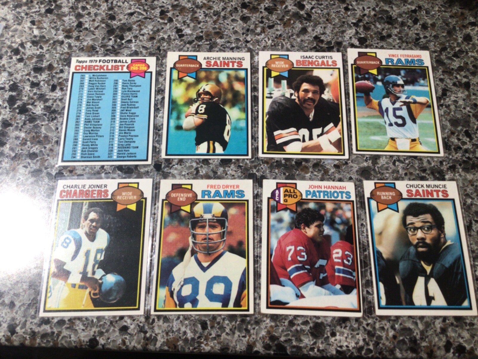 U-Pick 1979 Topps football common/stars #266-528 SINGLES  - YOU PICK ANY CARD(S)
