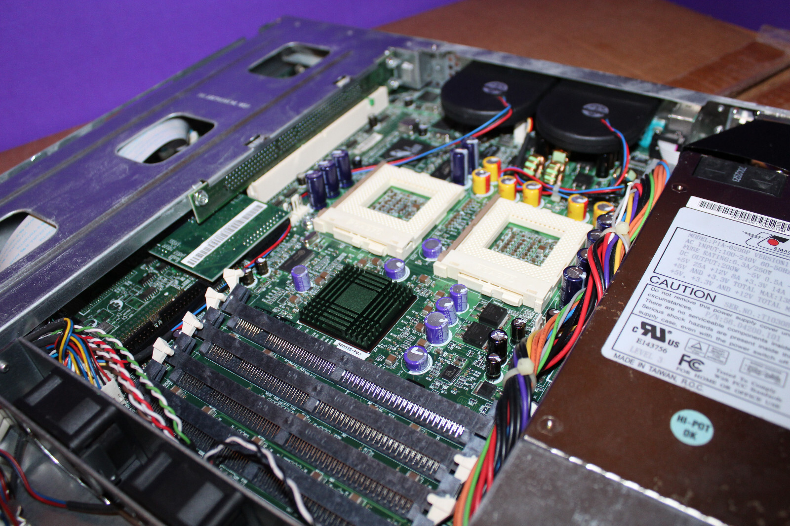 Silicon Graphics SGI 1100 Server
