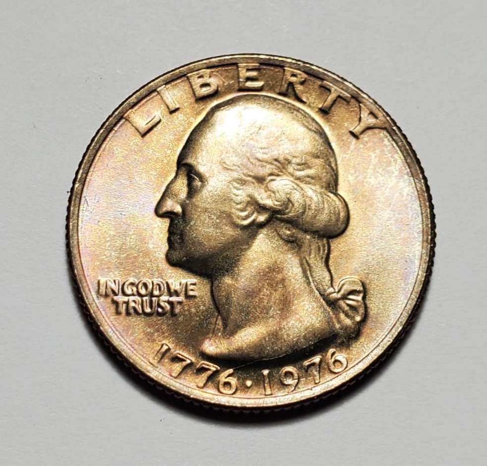 LT TONED 1976 P WASHINGTON QUARTER UNC #P2609