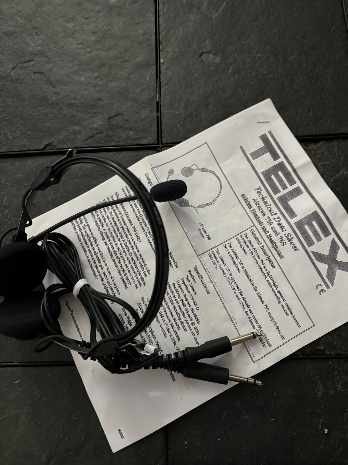 Telex Airman 750 Aviation Headset Dual GA Aircraft 64300-200