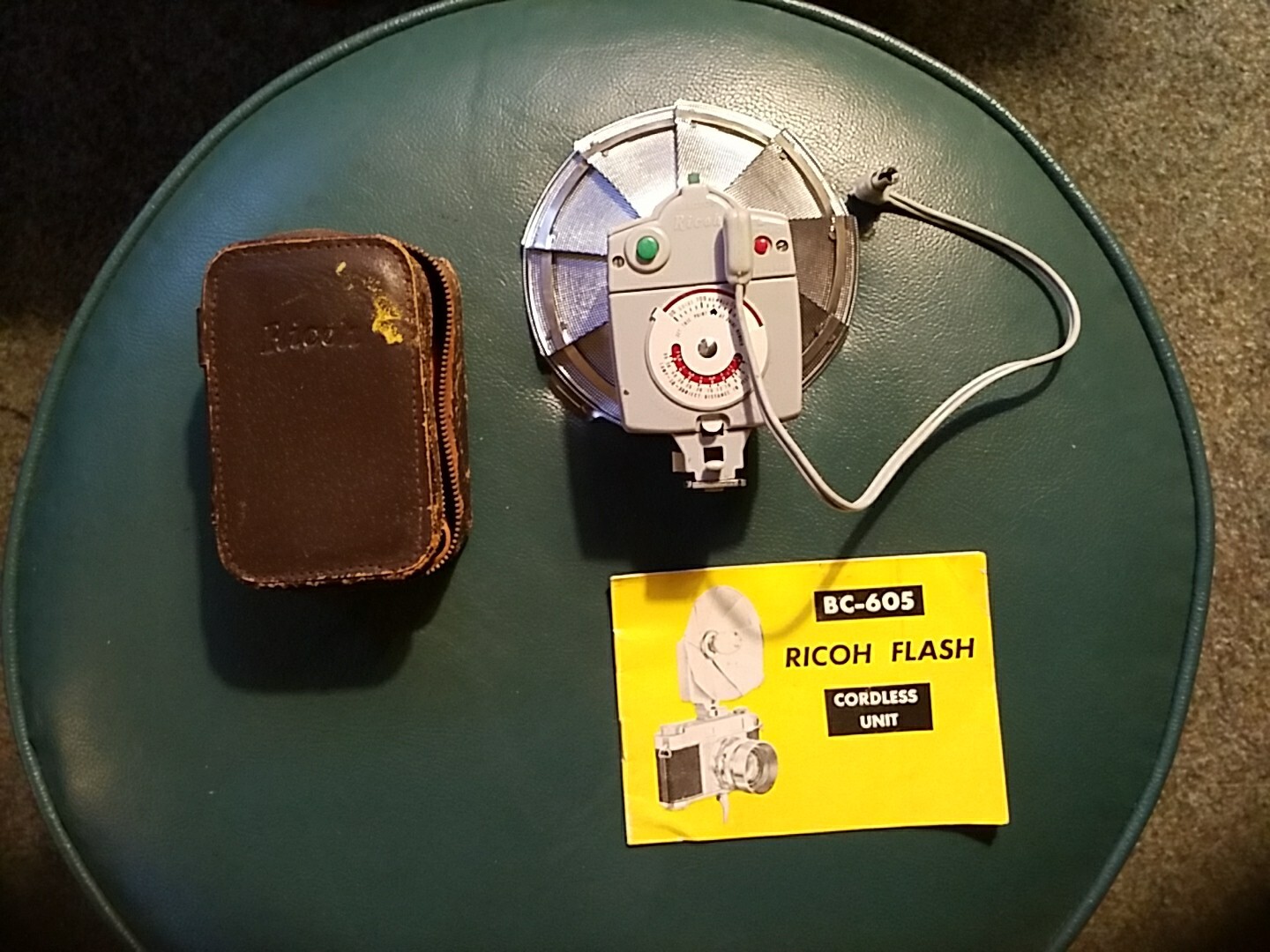 Vintage Ricoh Flash BC-605 Case Instruction Manual