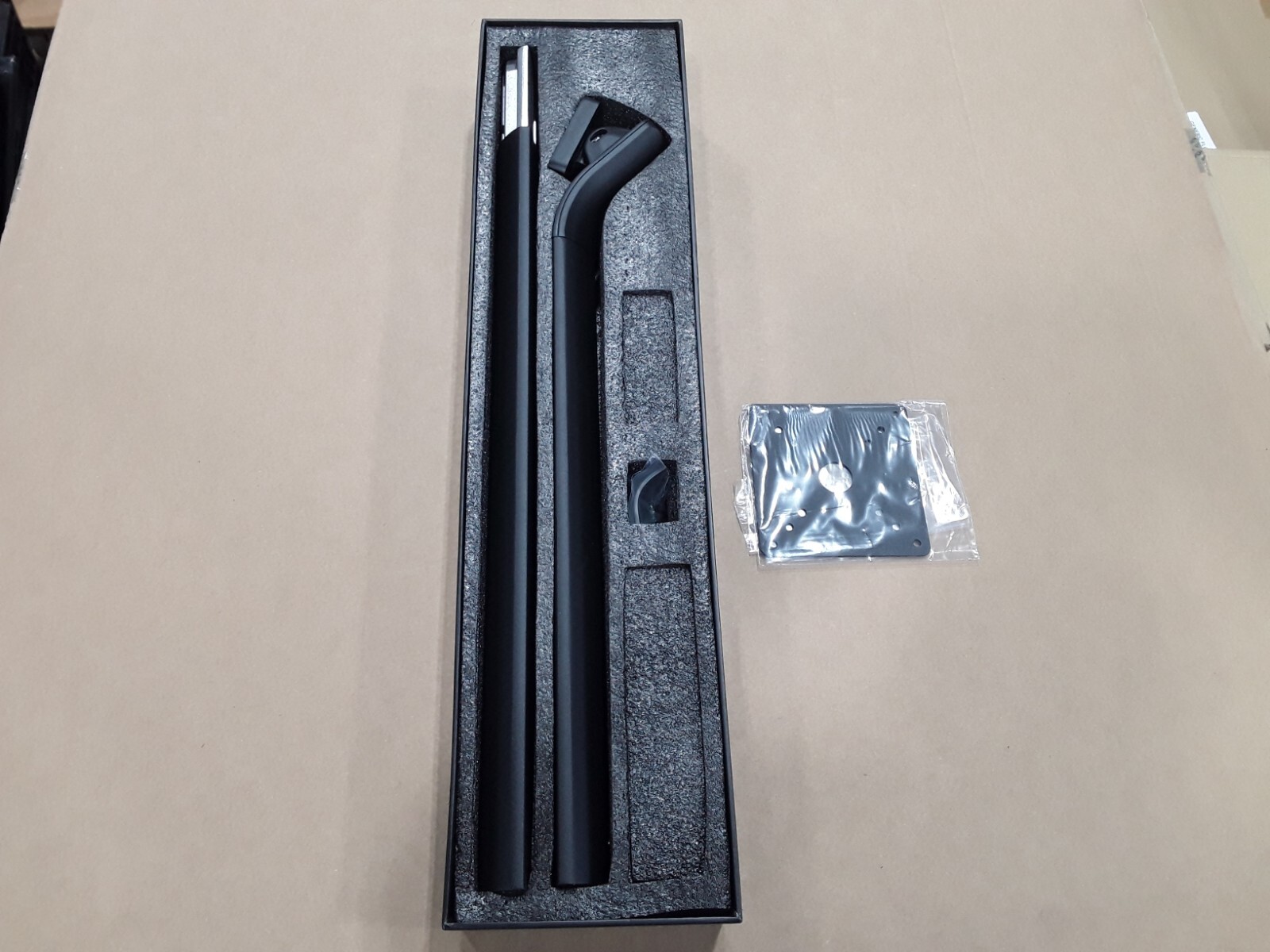 Bosstab Stand with Pole EVO Floor Stand Pole & Hinge, Black New