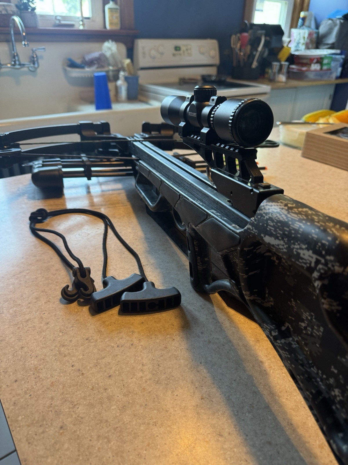 Stryker Strykezone 350 Walking Dead Optifade Crossbow