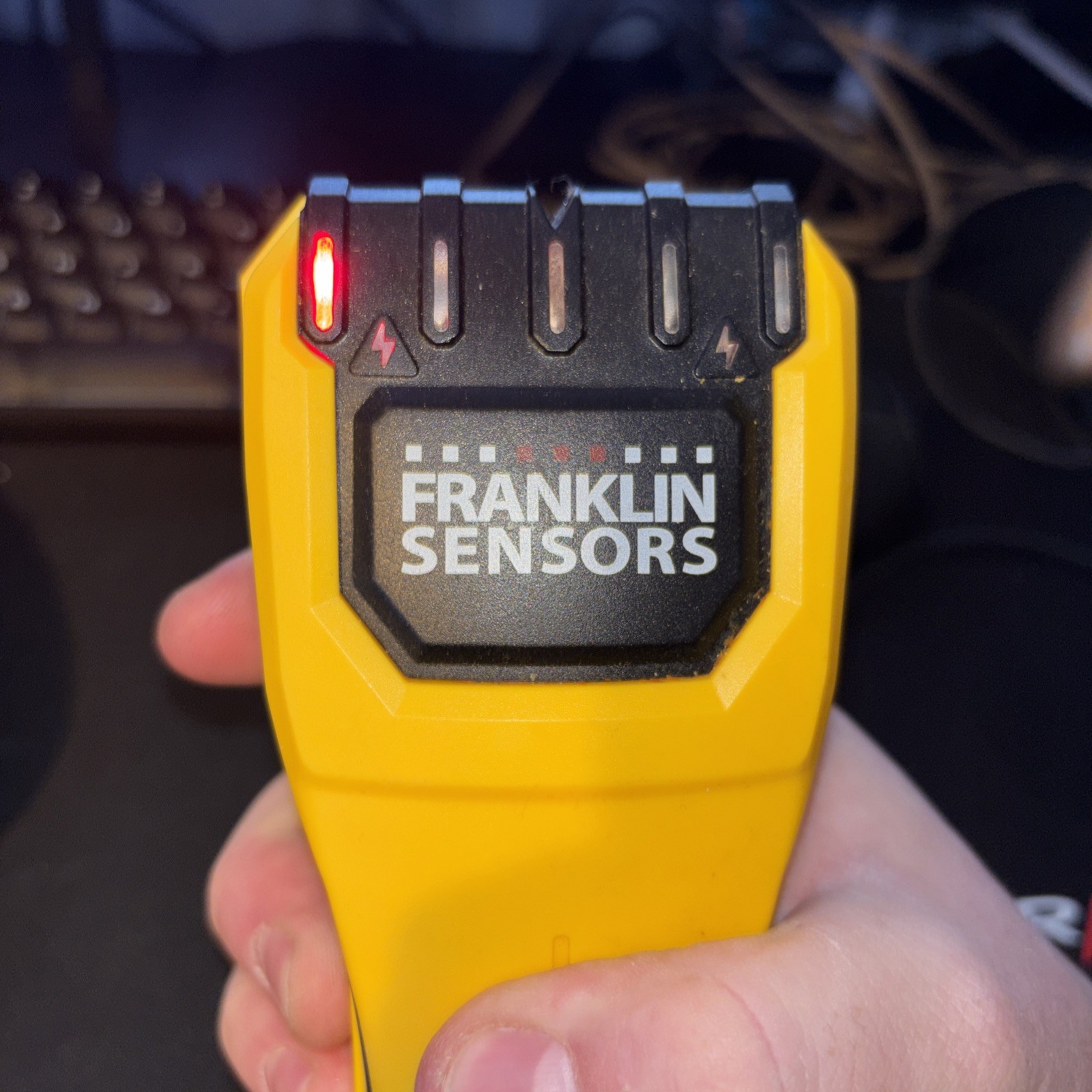 Franklin Sensors M50 Professional Stud Finder (5 Sensors & 1.5" Max Detection)