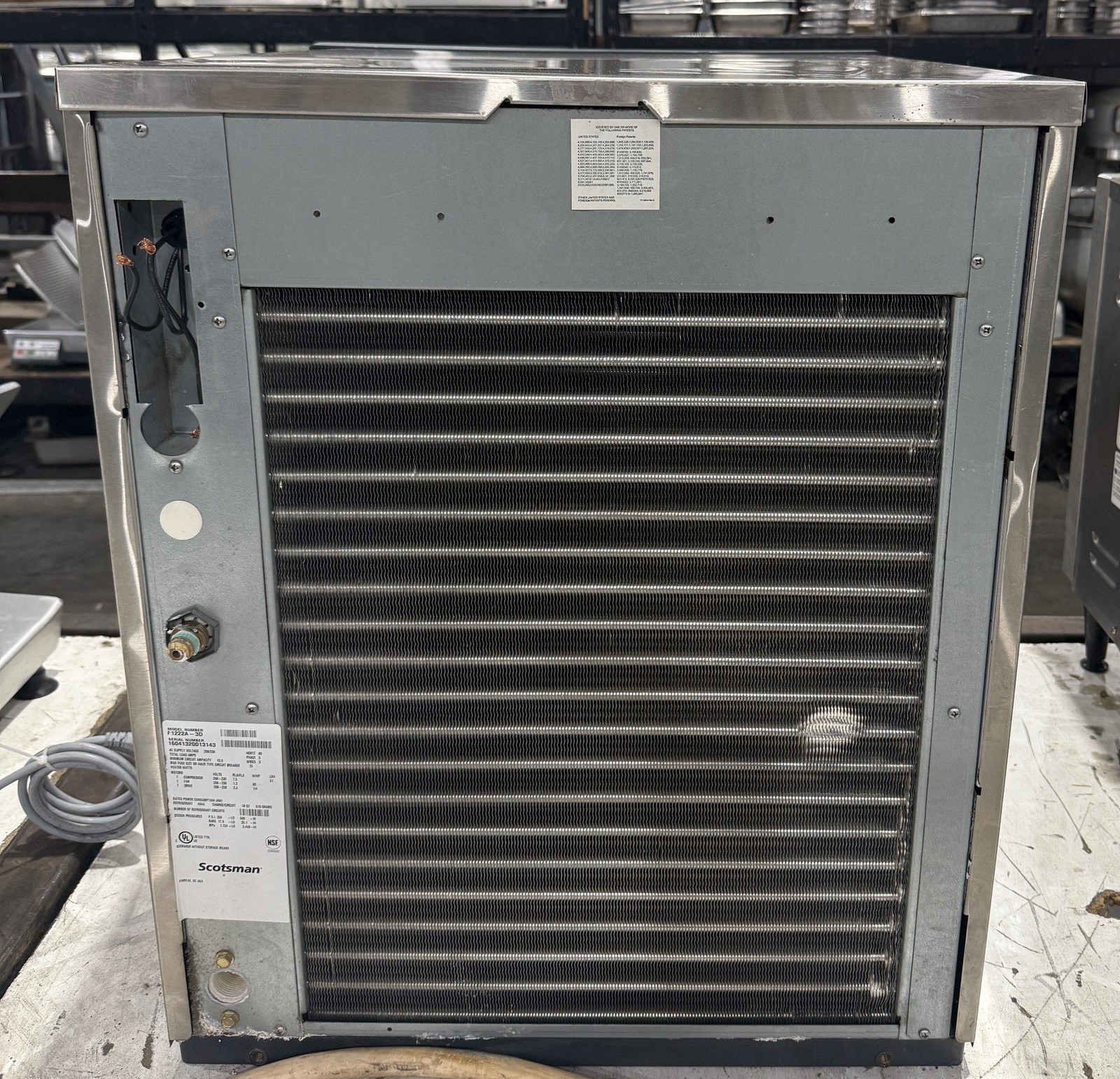 SCOTSMAN F1222A-3D 22" AIR COOLED FLAKE ICE MACHINE