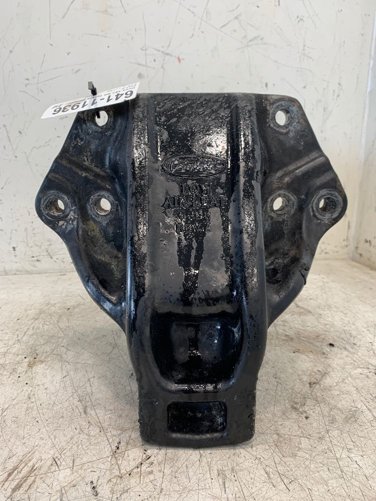 2011 Suspension Bracket 0152743 for Peterbilt 387 (641-11936)