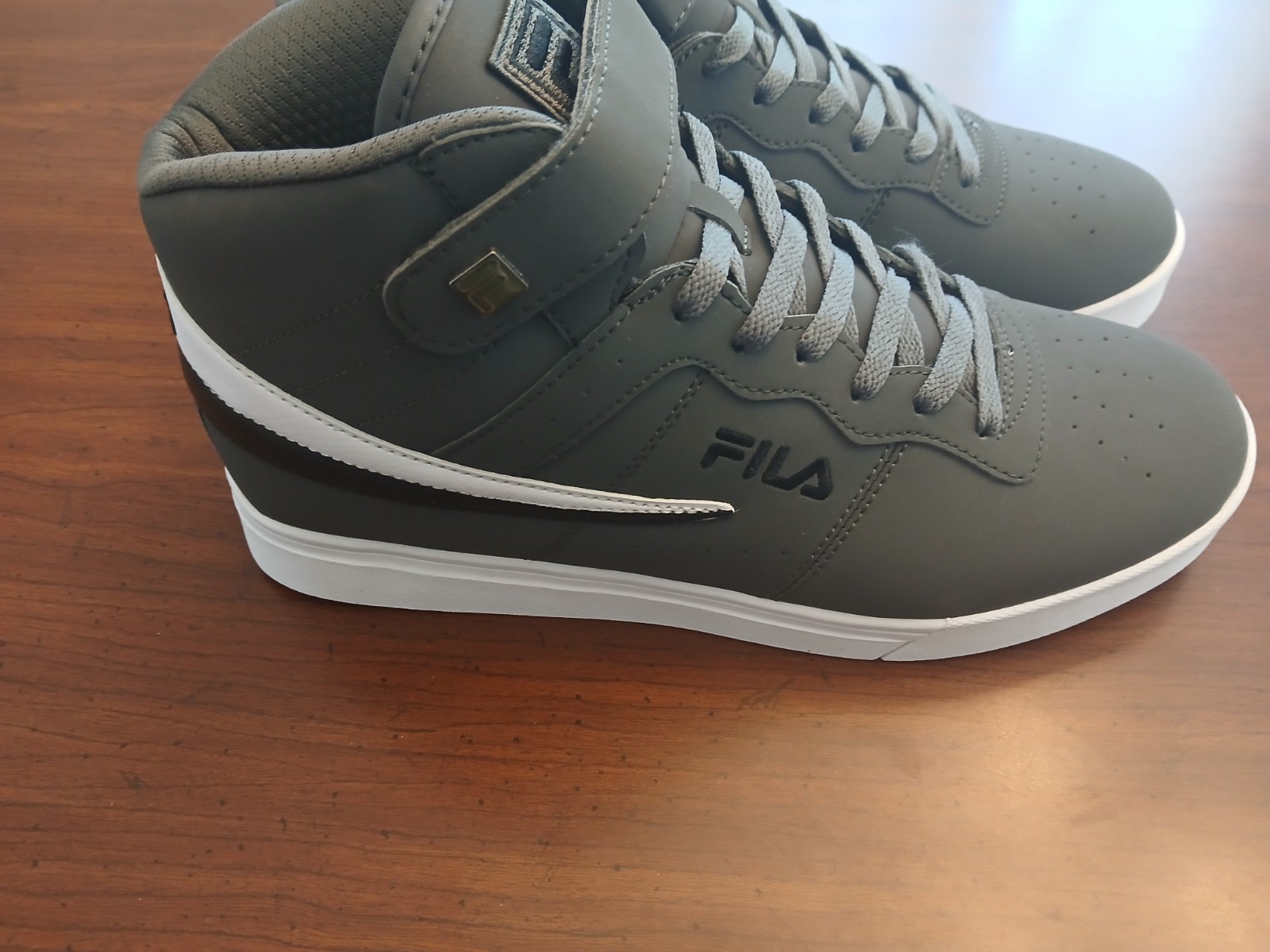 Fila Men's 1CM00050-052 Vulc 13 Mid Plus MP DISTRESS Casual Shoes NEW IN BOX
