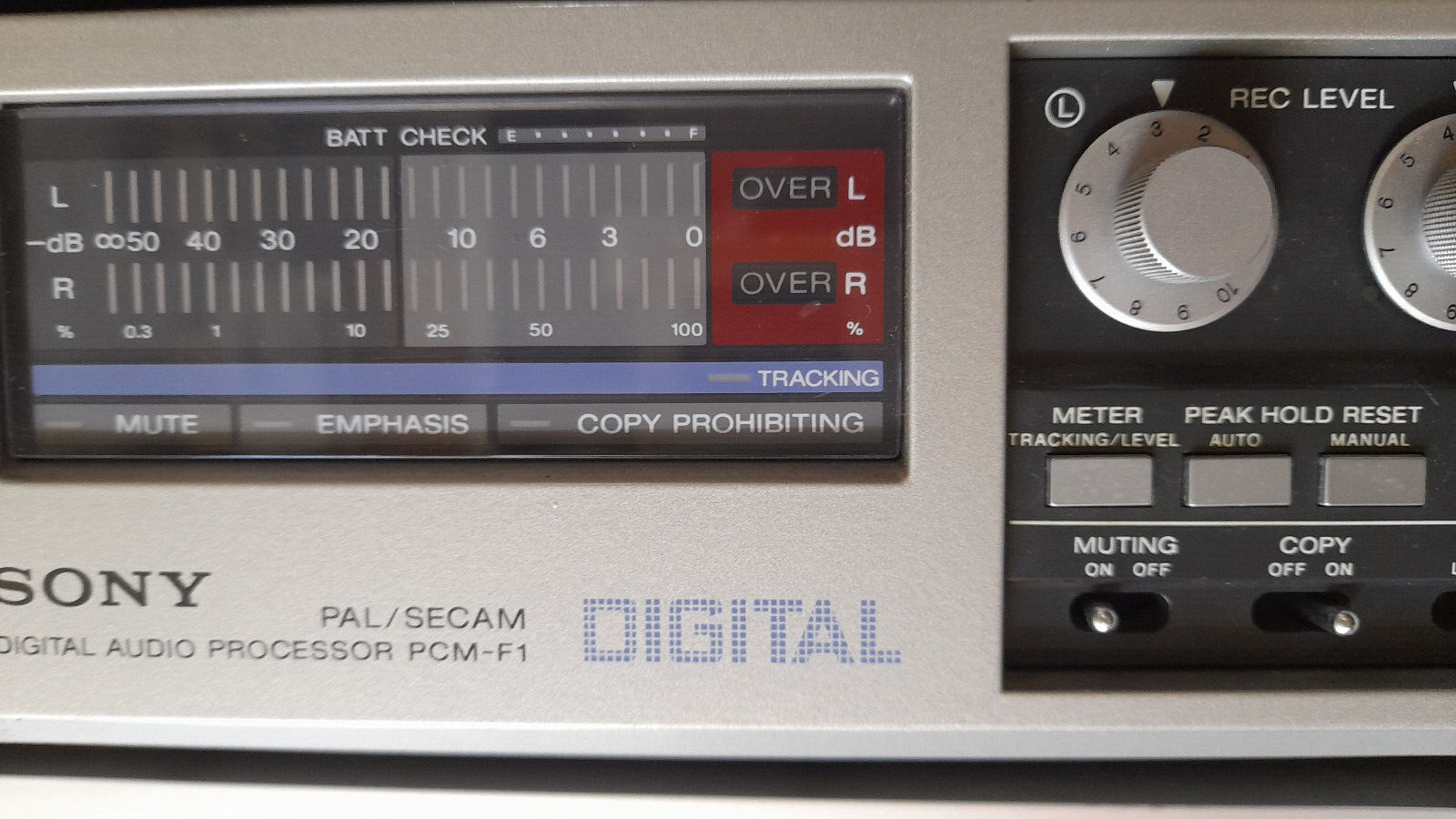 SONY PCM-F1 DIGITAL AUDIO PROCESSOR