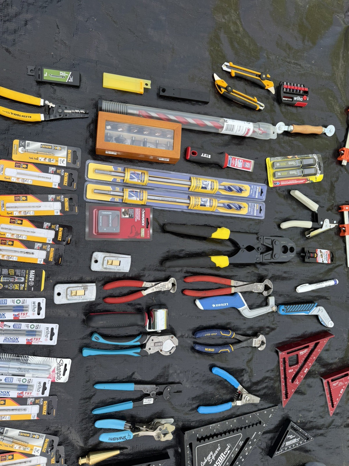 Milwaukee, shark bite, dewalt, Irwin plumbing lot