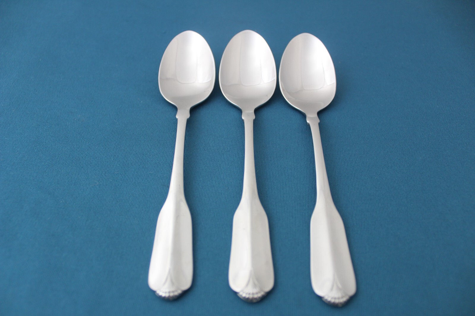Oneida RIDGECREST Teaspoons (Set of 3) USA Stainless 6"