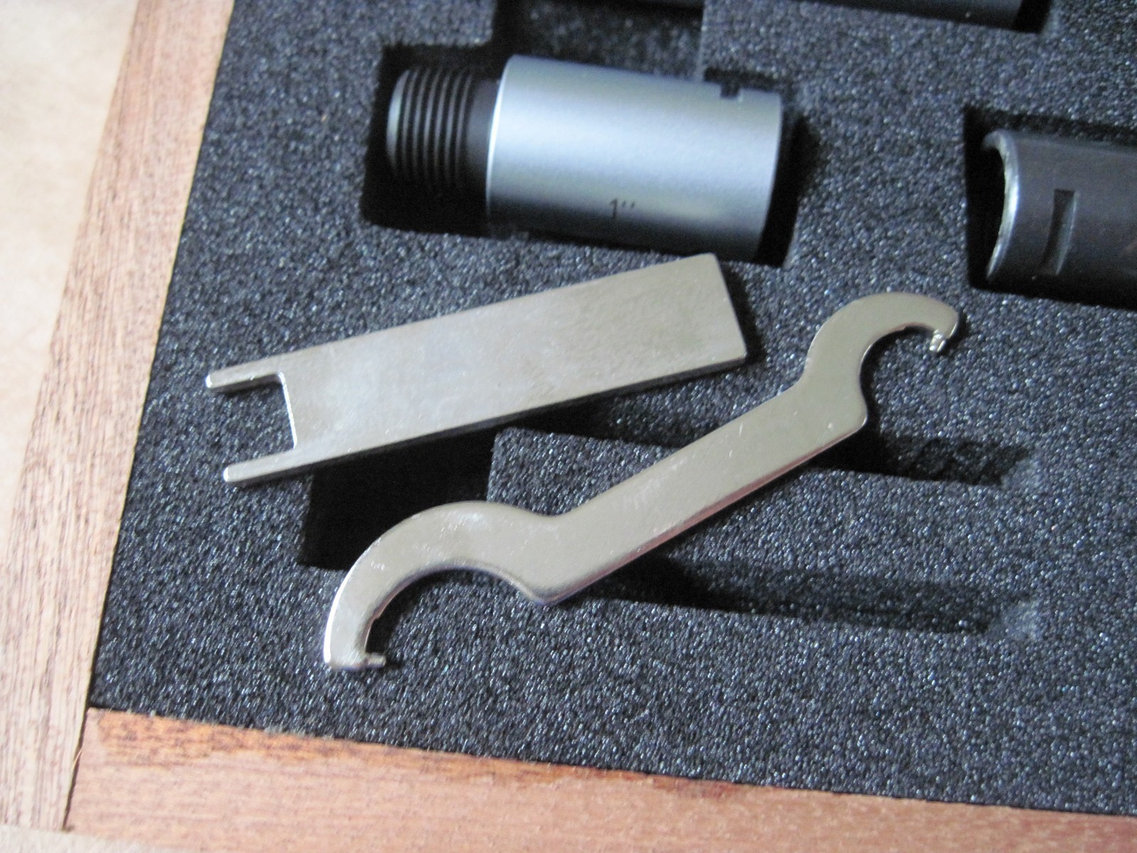 SPI 14-547-4 Tubular Inside Micrometer Set, 2" to 20" Range