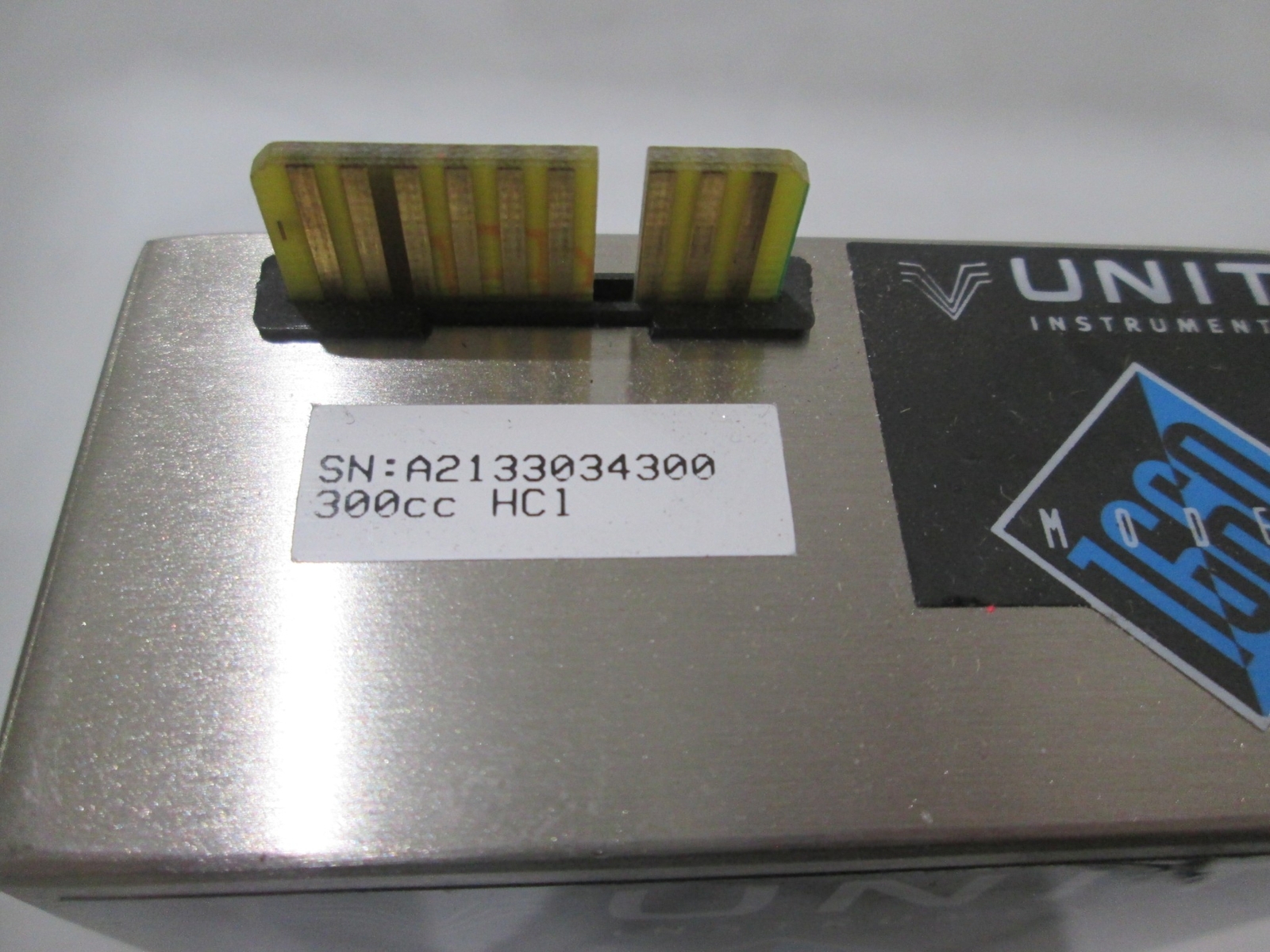 Unit, UFC-1660, 300cc, HCL, Mass Flow Controller, Used
