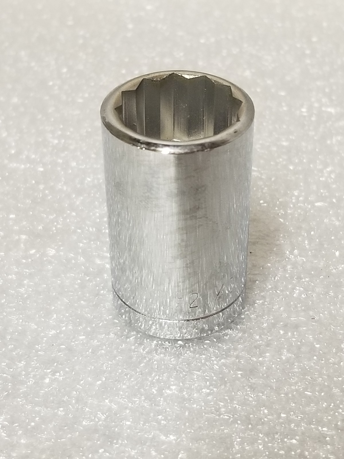 Armstrong Armaloy ST-1221 1/2"-Drive 12-Pt Standard Socket 21/32" Made in USA