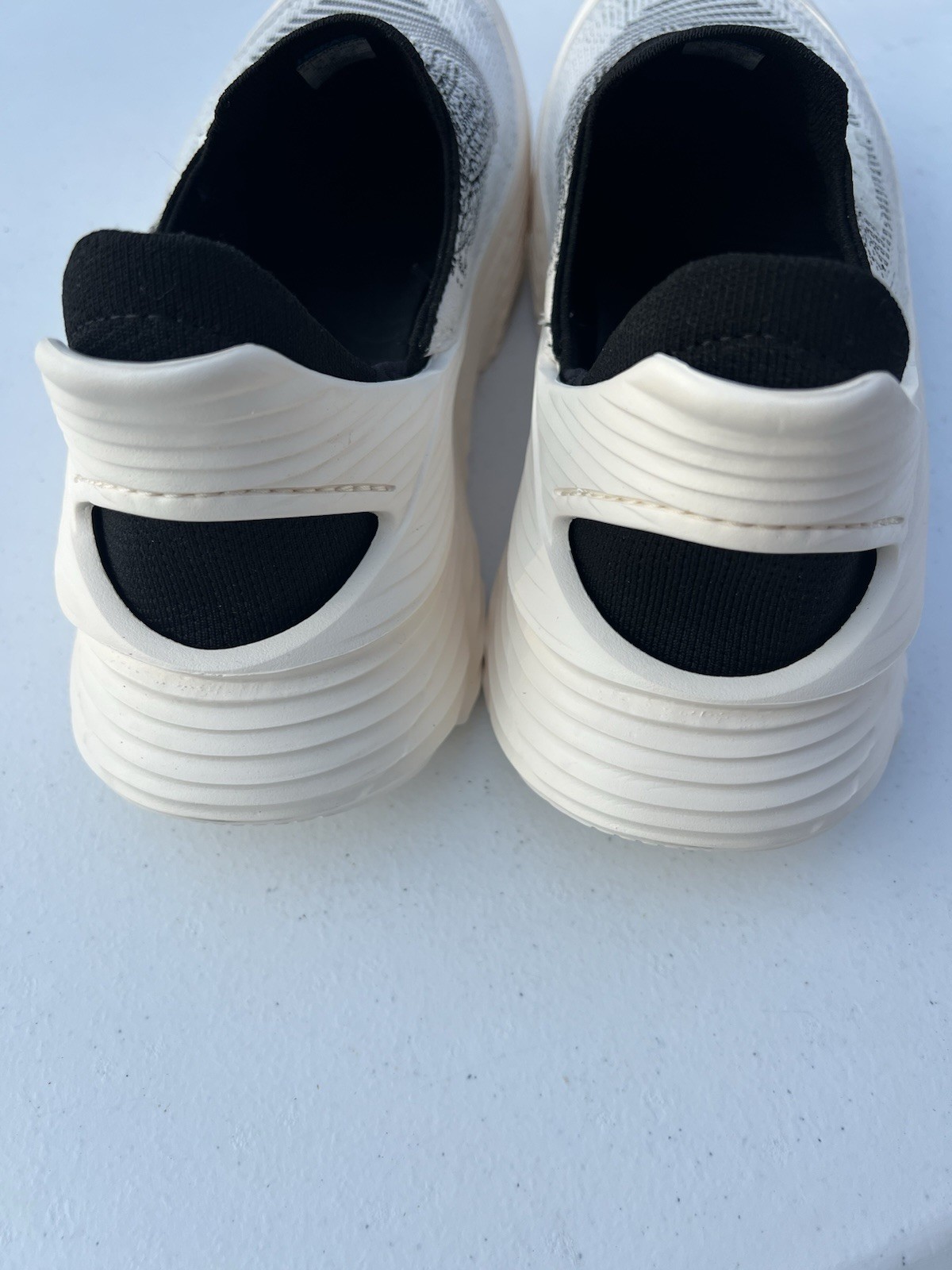 Men’s HOKA Restore TC Slides Size 14