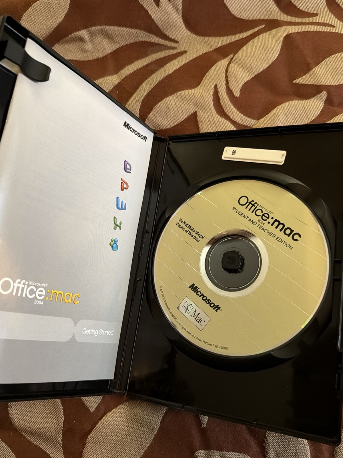 Microsoft Office Mac Student And Teacher Edition 2004 Word PPT Excel 3 CD Keys